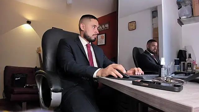 Snapshot of thesexlawyer1 chatting on 03/28/26, 03:29 thesexlawyer1 online show from 03/28/26, 03:29