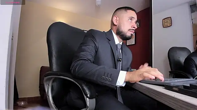 Snapshot of thesexlawyer1 chatting on 03/24/26, 05:29 thesexlawyer1 online show from 03/24/26, 05:29