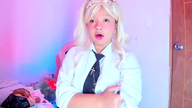 Emily Coper18 online show from 03/28/26, 02:18