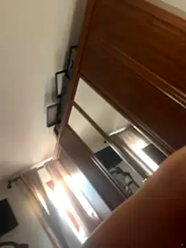 Angeloggaa online show from 10/19/25, 06:38