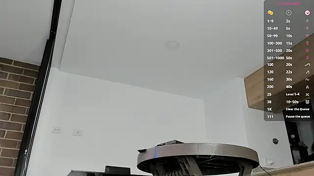 pretur cruba1 online show from 02/28/25, 10:17