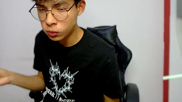 Jacotnk online show from 03/22/25, 05:17