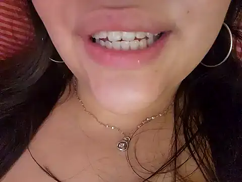 Snapshot of Blanquitaaa chatting on 02/11/25, 06:55 Blanquitaaa online show from 02/11/25, 06:55