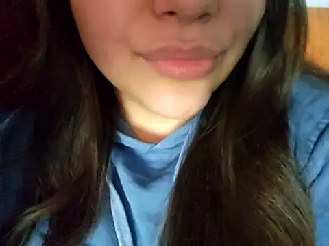 Snapshot of Blanquitaaa chatting on 02/25/26, 05:13 Blanquitaaa online show from 02/25/26, 05:13