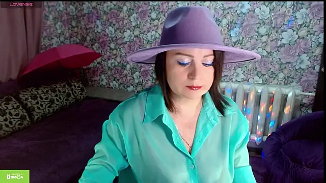 Julia-ru online show from 05/29/26, 06:47