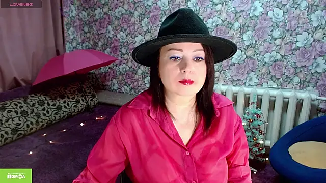 Julia-ru online show from 11/28/25, 09:37