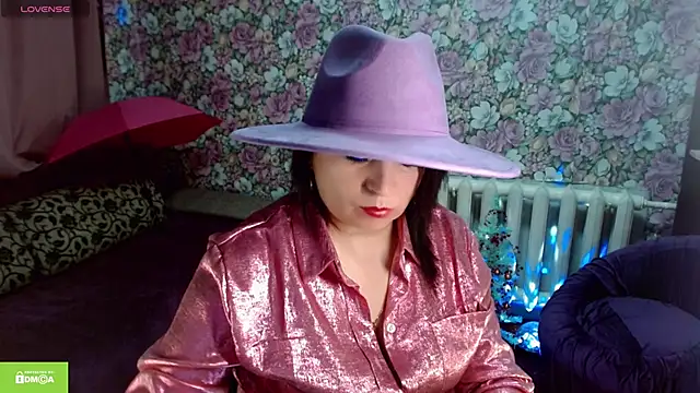 Julia-ru online show from 12/13/25, 09:32