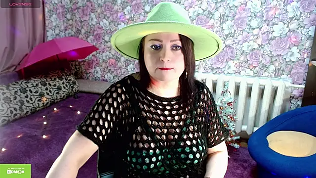 Julia-ru online show from 11/24/25, 07:36