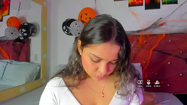 Abril Gomez06 online show from 10/29/25, 03:49