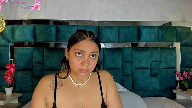 Abril Gomez06 online show from 05/14/26, 07:33