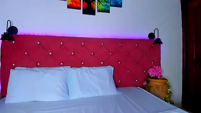 Abril Gomez06 online show from 11/08/25, 08:01