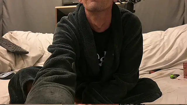 joeiandola online show from 12/14/25, 04:34