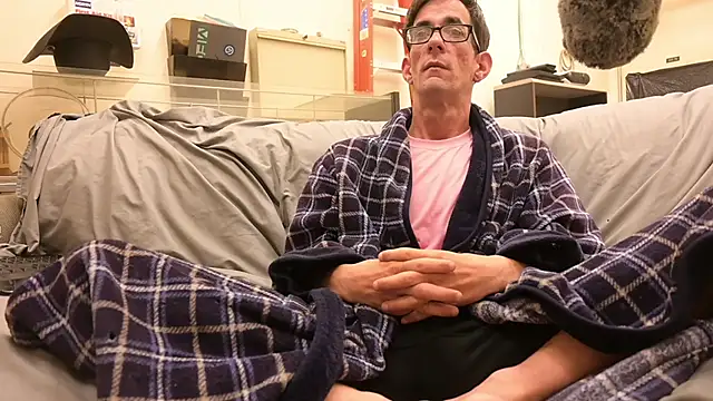 joeiandola online show from 04/11/26, 03:14