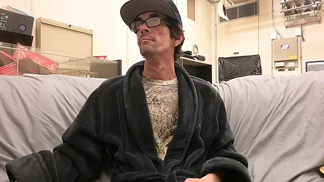 Snapshot of joeiandola chatting on 02/19/26, 07:11 joeiandola online show from 02/19/26, 07:11