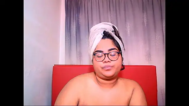 Indian Lola00 online show from 10/31/25, 06:21