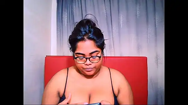 Snapshot of Indian_Lola00 chatting on 10/03/25, 07:26 Indian Lola00 online show from 10/03/25, 07:26