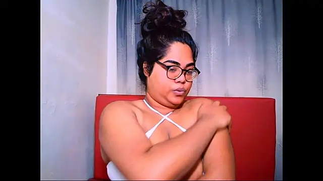 Indian Lola00 online show from 10/28/25, 05:01