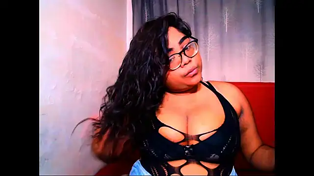 Indian Lola00 online show from 12/15/25, 05:19