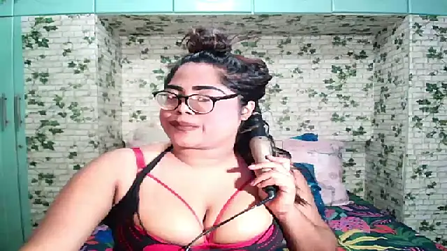 Indian Lola00 online show from 06/22/26, 06:05