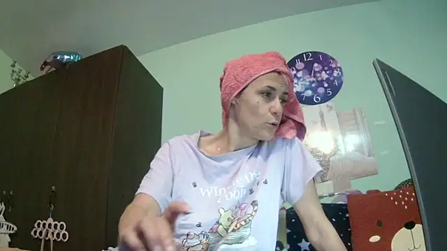 SexyGioconda online show from 11/17/25, 10:30