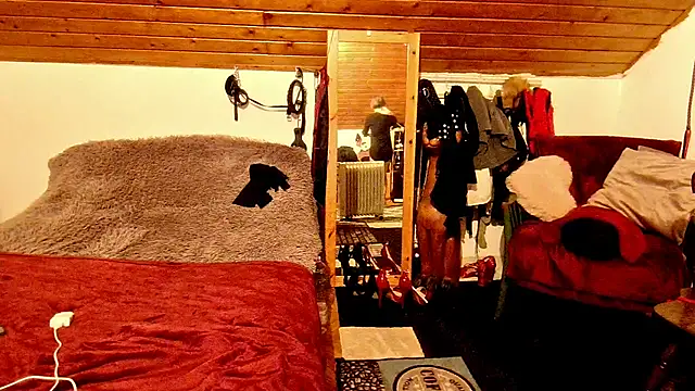 Hot Colettte online show from 02/23/26, 08:53