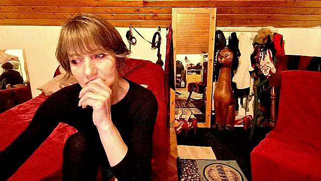 Hot Colettte online show from 02/10/26, 10:09