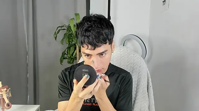 sebas rose online show from 12/04/25, 01:43