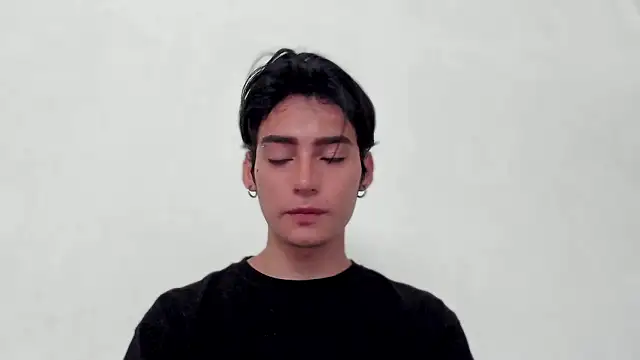 sebas rose online show from 12/04/24, 02:09