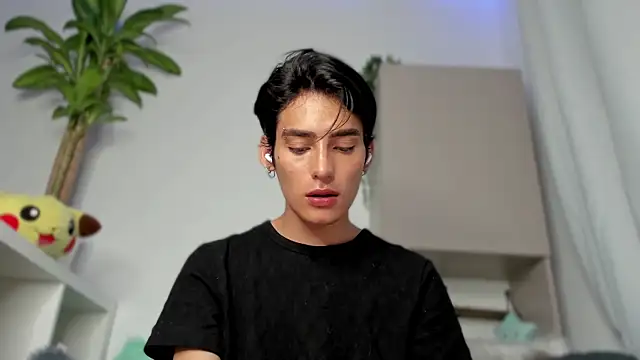 sebas rose online show from 01/10/25, 10:04