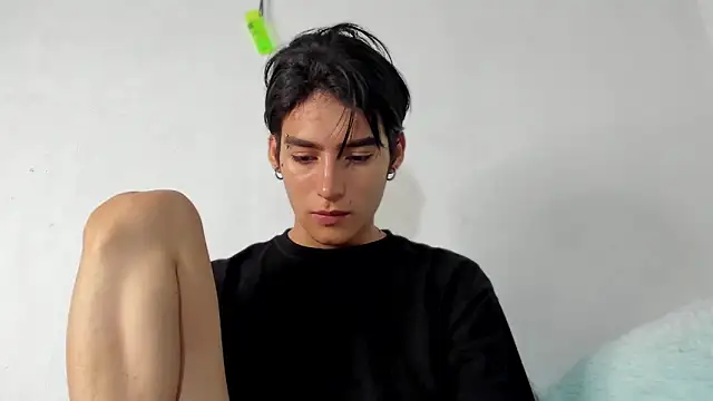 sebas rose online show from 12/04/24, 02:03