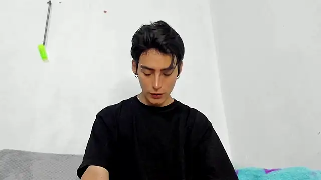 sebas rose online show from 12/06/24, 10:13