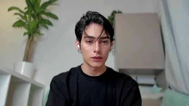 sebas rose online show from 01/11/25, 10:07