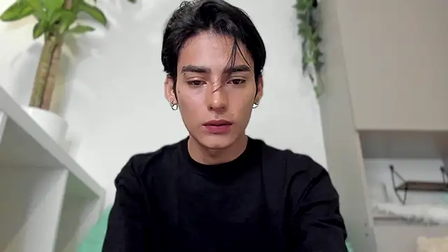 sebas rose online show from 01/05/25, 11:33