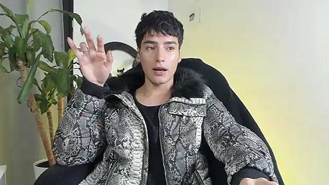 sebas rose online show from 12/18/25, 01:15