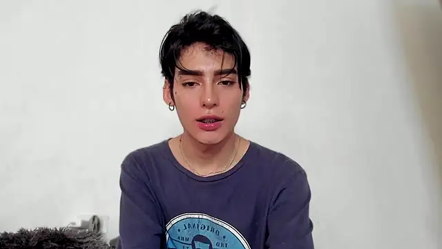 sebas rose online show from 12/12/24, 07:37