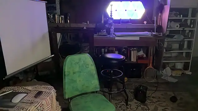 CowboyZuhly online show from 04/19/26, 08:26