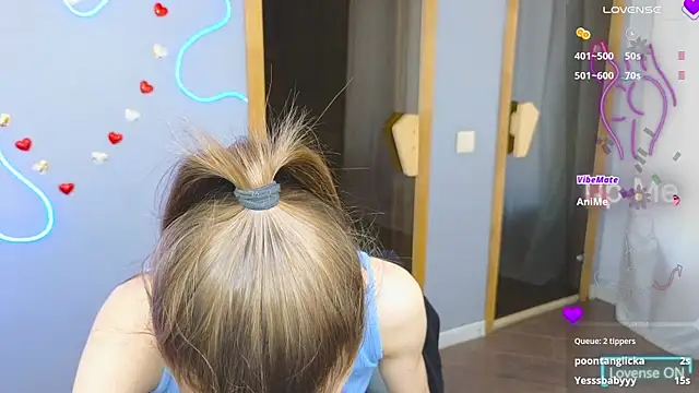 Snapshot of EmmyGreans chatting on 03/12/25, 09:55 EmmyGreans online show from 03/12/25, 09:55