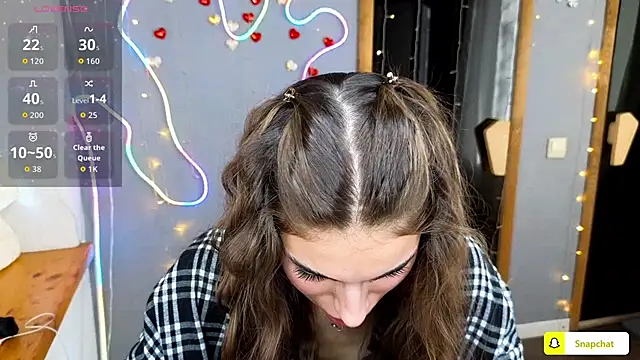 Snapshot of EmmyGreans chatting on 09/20/25, 05:45 EmmyGreans online show from 09/20/25, 05:45