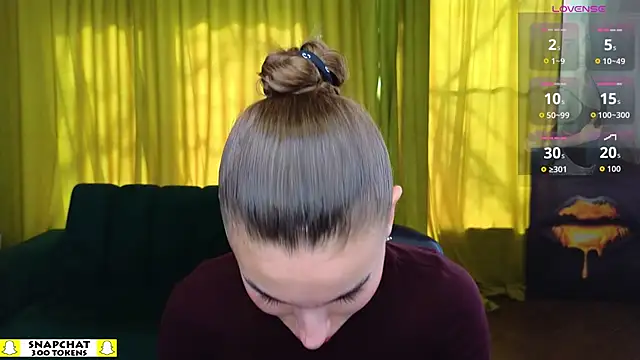 EmmyGreans online show from 03/26/26, 06:44