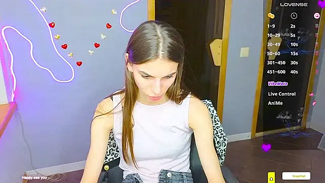 Snapshot of EmmyGreans chatting on 02/25/25, 03:42 EmmyGreans online show from 02/25/25, 03:42