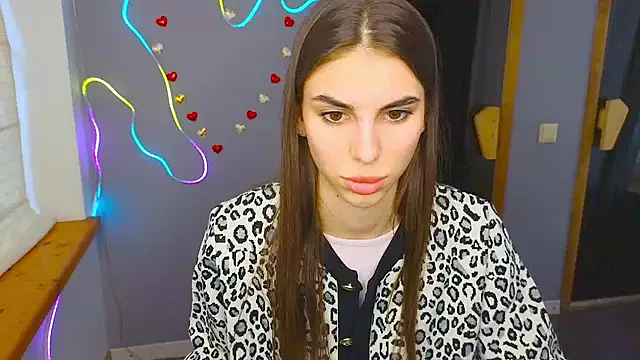 Snapshot of EmmyGreans chatting on 02/25/25, 12:38 EmmyGreans online show from 02/25/25, 12:38