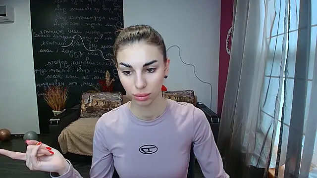 EmmyGreans online show from 03/17/26, 06:38