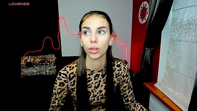 Snapshot of EmmyGreans chatting on 09/18/25, 06:38 EmmyGreans online show from 09/18/25, 06:38