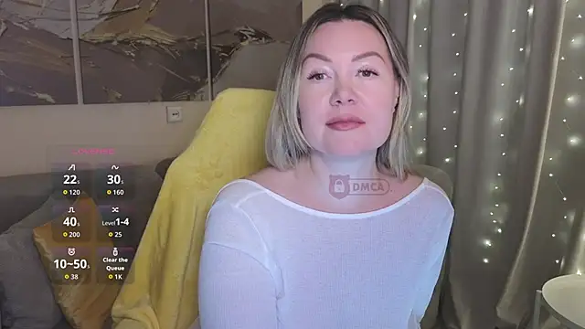 ElleCherry online show from 09/23/25, 06:15