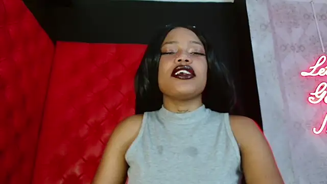 CrystalBrooke3x online show from 11/10/25, 08:25