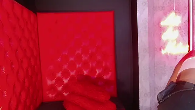 CrystalBrooke3x online show from 11/13/25, 07:56