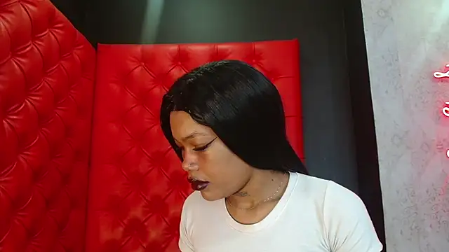 CrystalBrooke3x online show from 11/17/25, 09:30