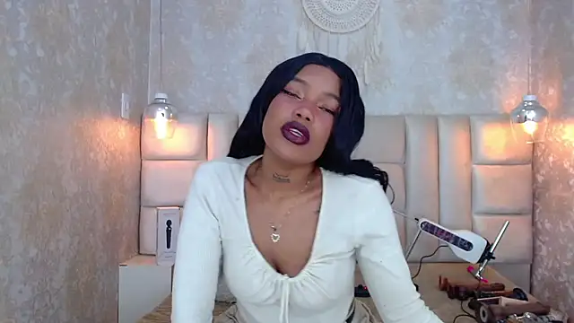 CrystalBrooke3x online show from 09/19/25, 09:52