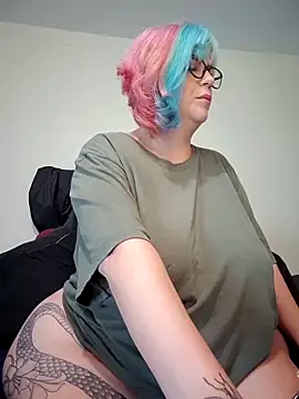 Snapshot of Escarlate4you_ chatting on 02/24/26, 09:54 Escarlate4you online show from 02/24/26, 09:54