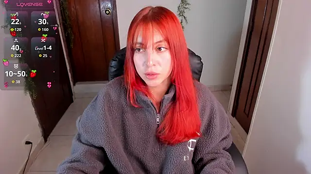 Snapshot of Violetaarey chatting on 09/24/25, 01:24 Violetaarey online show from 09/24/25, 01:24